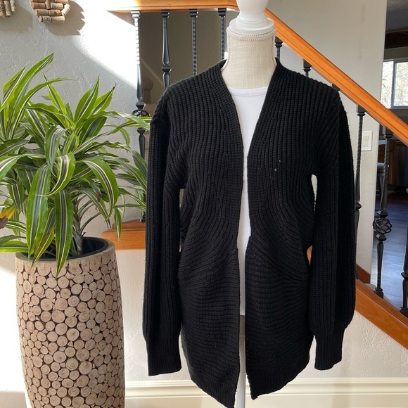 Love by Design Black Cardigan Size: M - Picture 3 of 7